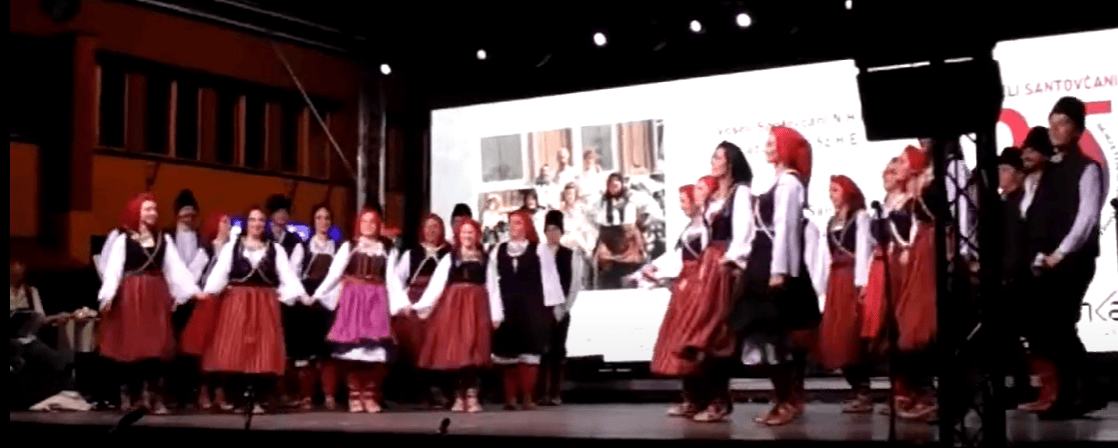 Hercegszántó közös produkció a 35 éves Veseli Santovcani és Opanke Táncegyüttes  előadásában