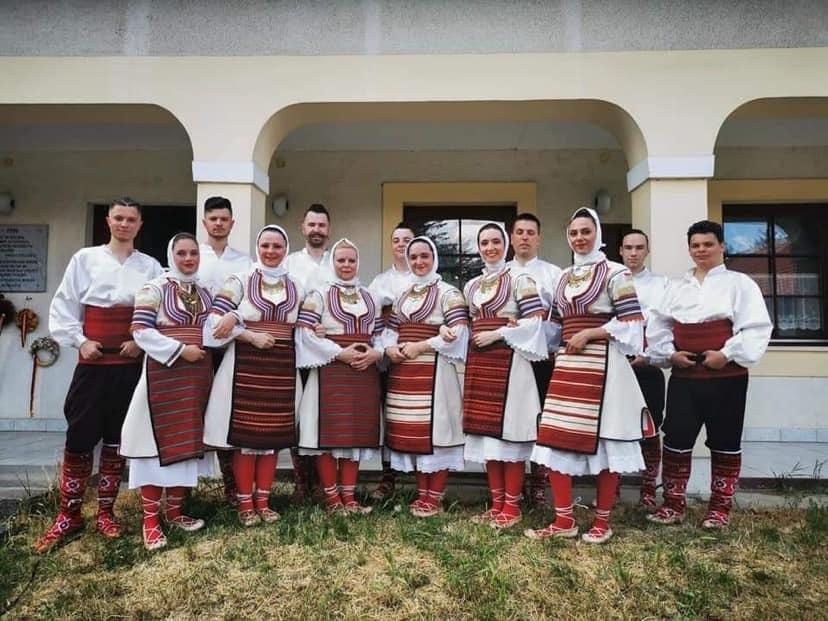 A Pomázi Örökség Tájház megnyitóján léptünk fel. Pčinja környéki táncok